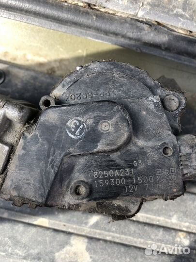 Моторчик стеклоочистителя Mitsubishi Colt Z30