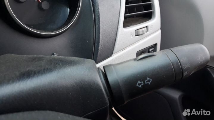 Переключатель подрулевой nissan wingroad y11