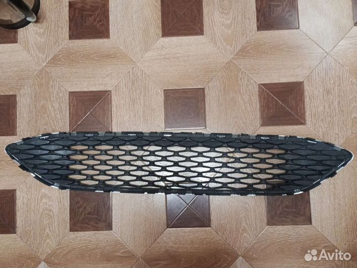 Решетка радиатора ford focus 3