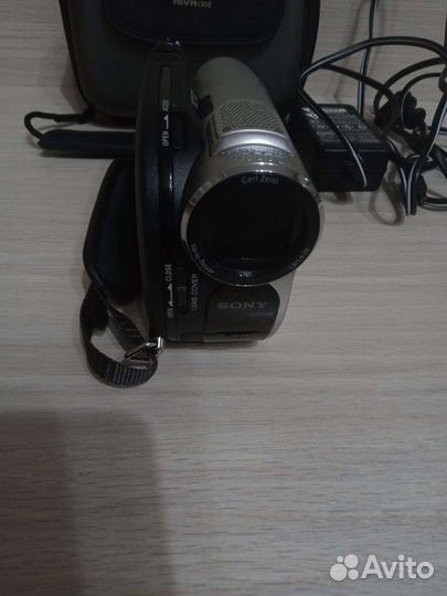 Видеокамера sony