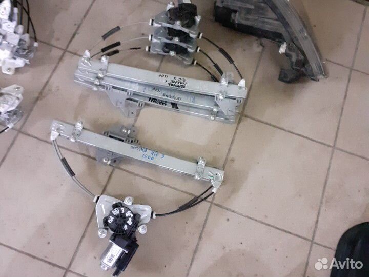 Стеклоподъемник задний правый левый Хендай Солярис