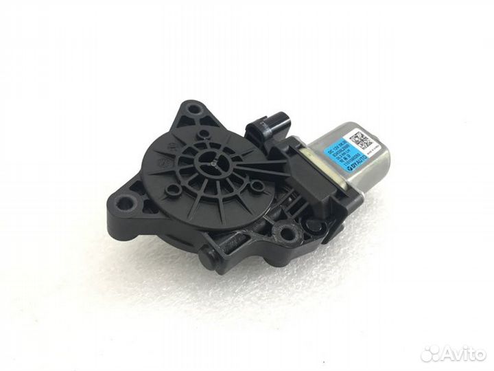 Мотор стеклоподъемника задний левый Kia K5 G4NA