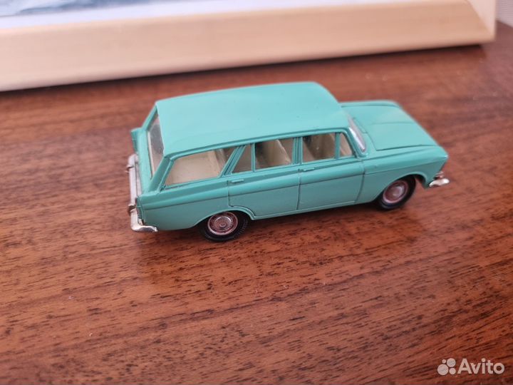 Модели СССР Москвич 426 а3