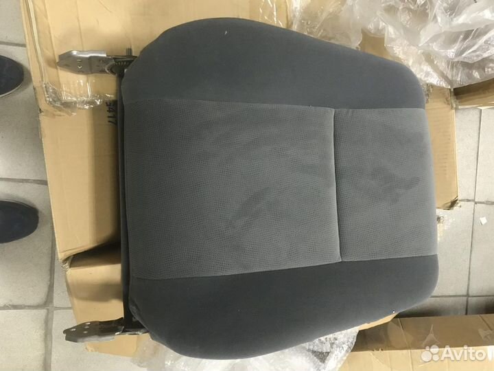 96472016 - Спинка переднего сидения