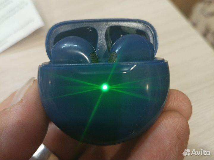 Новые беспроводные наушники