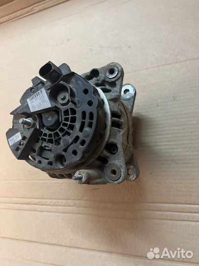 Генератор Skoda Oktavia A5/ Golf 4/ Passat B6 140А