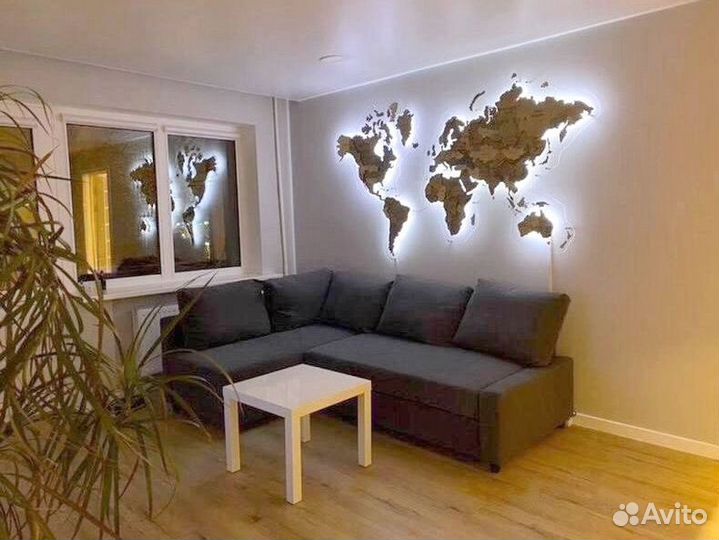 Деревянная карта мира с подсветкой