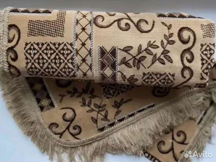 Покрывала на диван и кресла