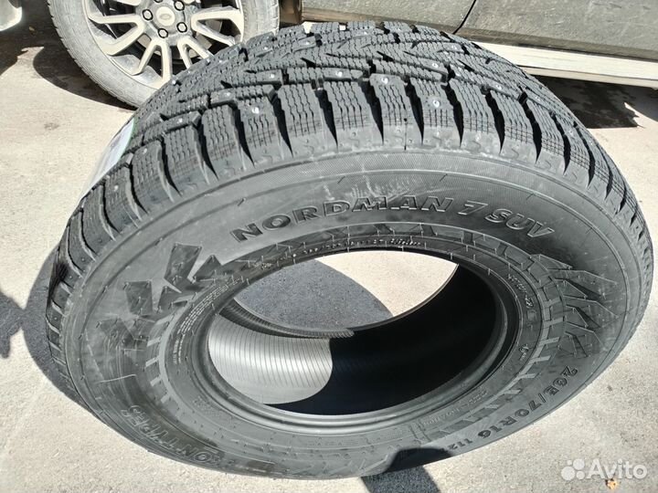 Ikon Tyres Nordman 7 SUV 215/70 R16 100T