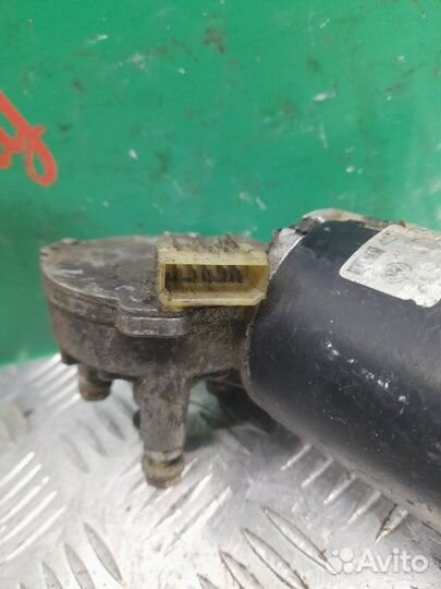 Моторчик дворников Volkswagen Passat B3 седан 1.8