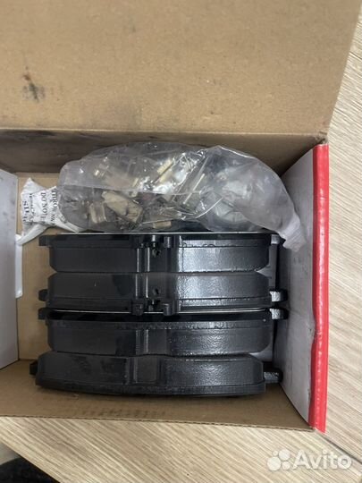 Задние тормозные колодки Мерседес