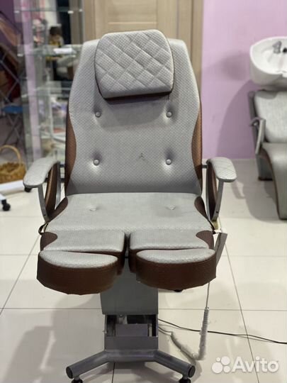 Кресло педикюрное