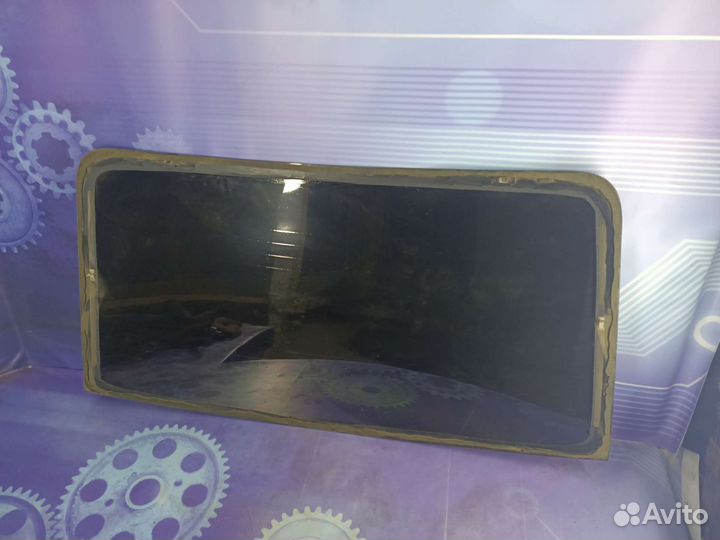 Заднее ветровое стекло Kia Cerato 1