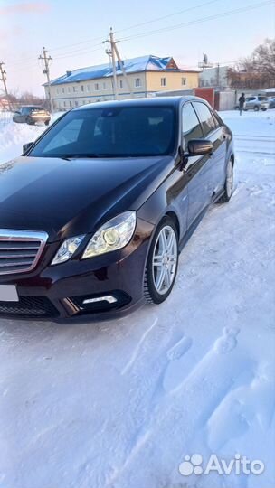 Mercedes-Benz E-класс 1.8 AT, 2011, 201 000 км