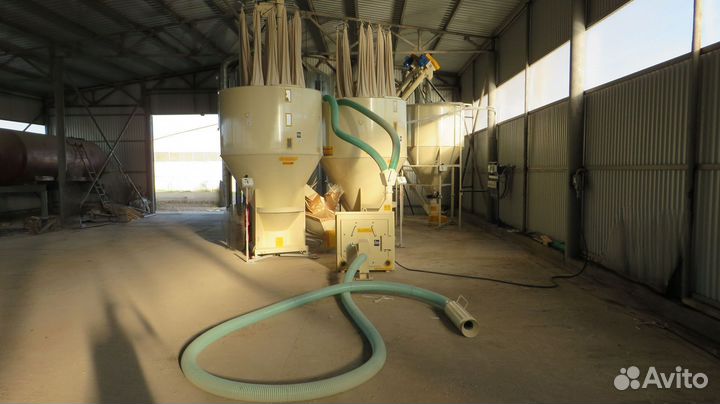 Комбикормовый мини завод 18,5 кВт - 22 кВт