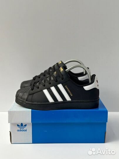 Кррссовки Adidas superstar