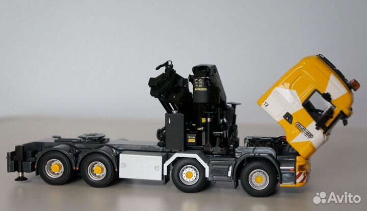 1/50 тягач Scania 8x4 Keller Hess кран раритет WSI