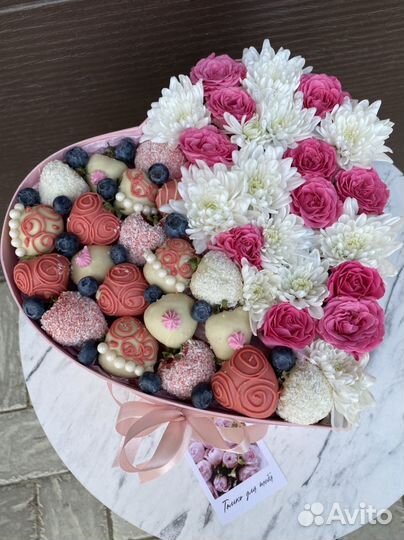 Букет из клубники в шоколаде