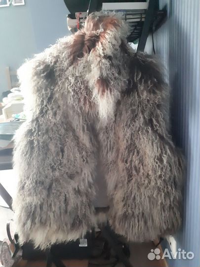 Жилет двухсторонний из молодого ягненка