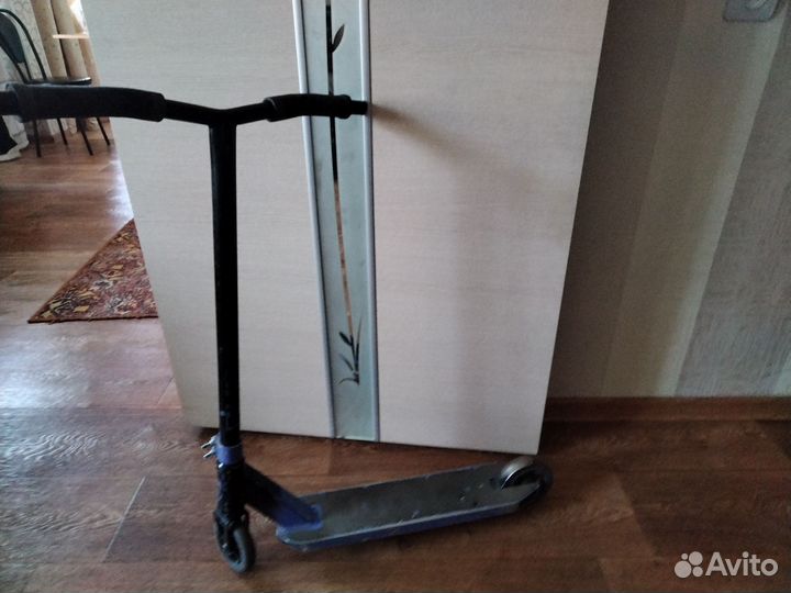 Трюковой самокат