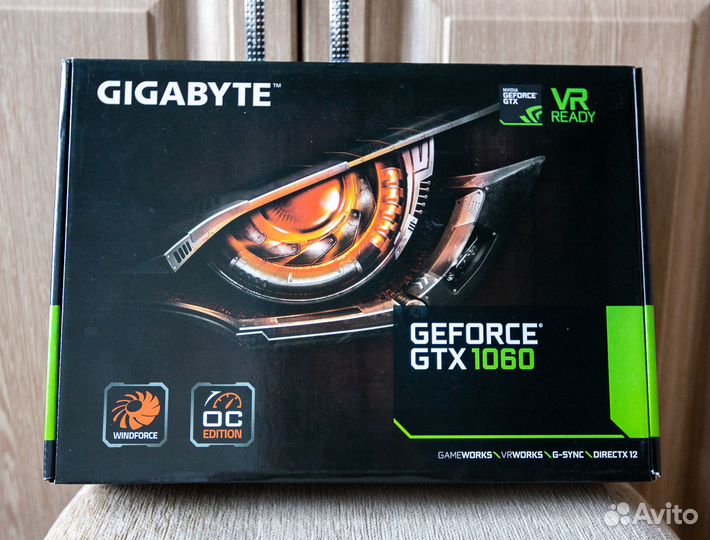 Коробки от видеокарт