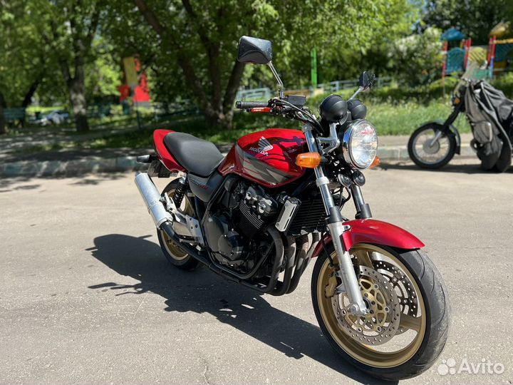 Honda CB 400 SFV-2
