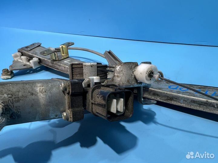 Стеклоподъёмник задний левый Mitsubishi Lancer 9