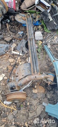 Задняя балка renault logan 1