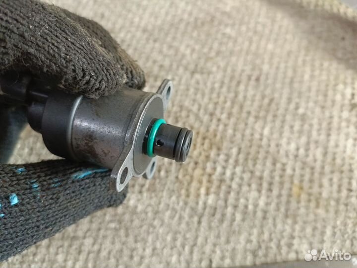 Регулятор давления топлива Актуатор Bosch 09284006