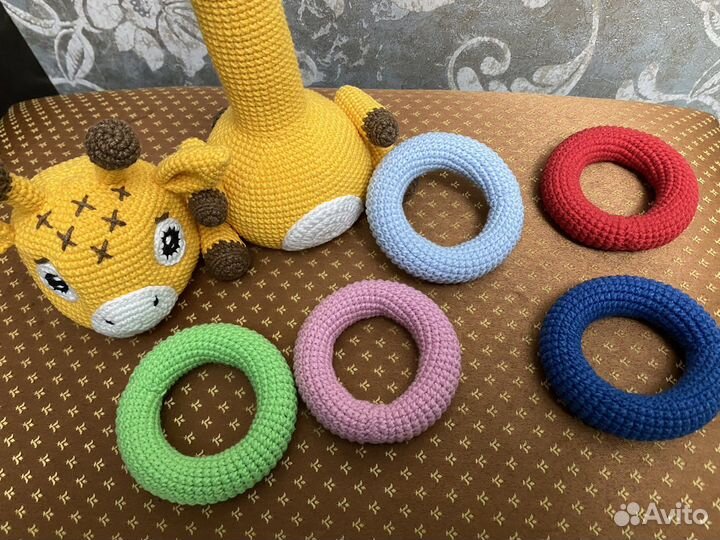 Жираф пирамидка