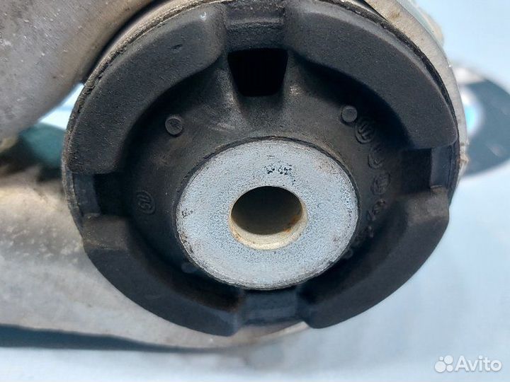 Рычаг верхний передний правый Mercedes-Benz