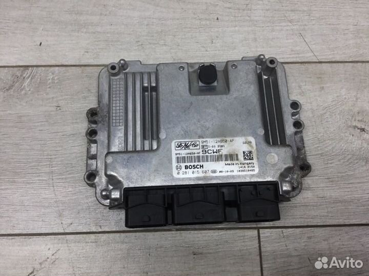 Эбу двс Ford Focus универсал gpda 2010