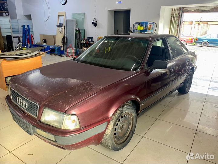 Ручка двери внутренняя передняя левая Audi 80 B4