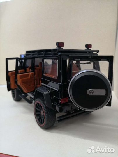 Модель машины Mercedes-Benz Gelenvagen