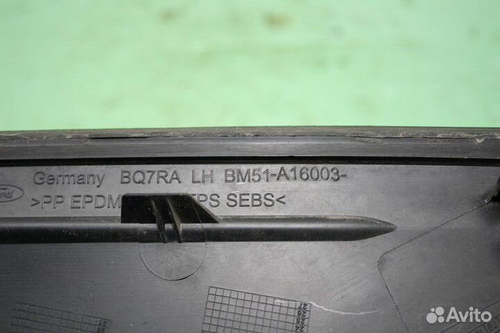 Накладка переднего крыла левого ford focus III 201