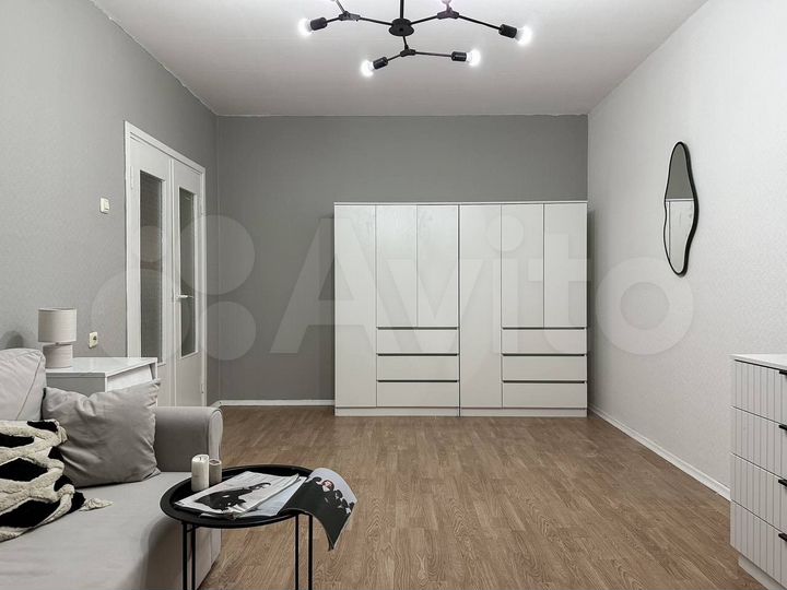 2-к. квартира, 57 м², 4/22 эт.