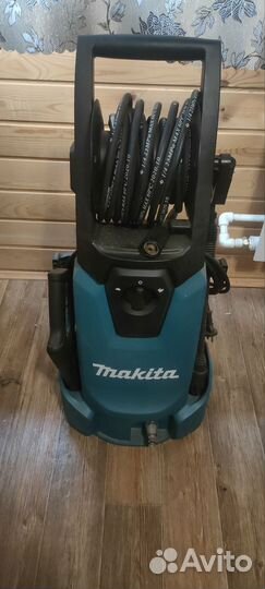 Мойка высокого давления makita