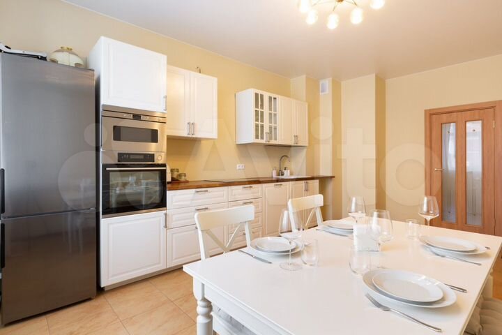 2-к. квартира, 77,6 м², 3/10 эт.