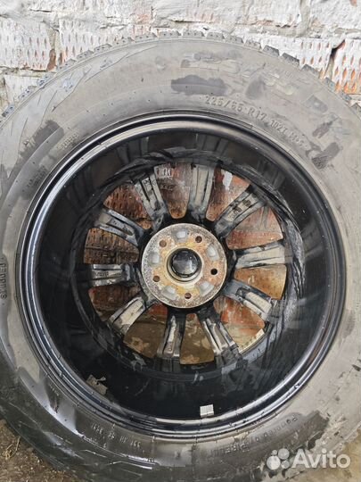 Литые диски R17 5x114.3/ со 66.1 Резина в подарок