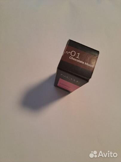 Губная помада Note