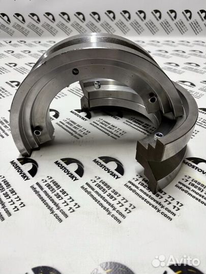 Полукольца для асфальтокладчика volovo