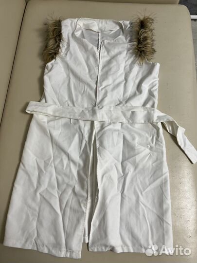 Жилетка женская новая с мехом пиджак