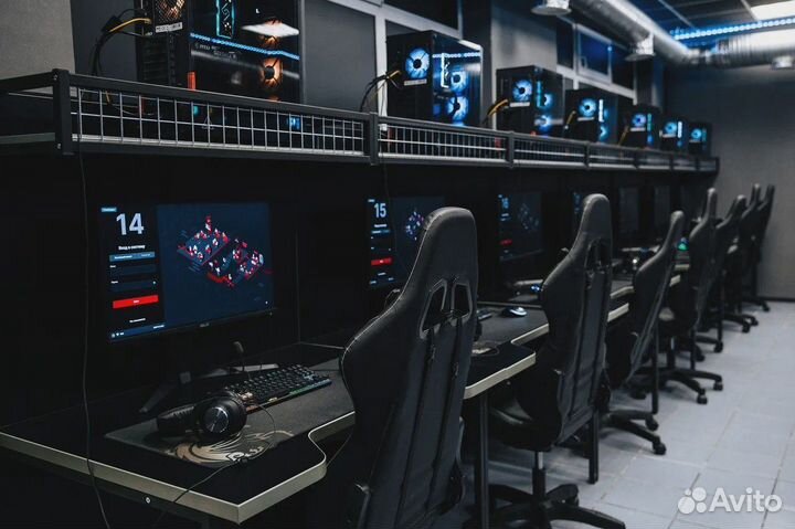 Прибыльный компьютерный клуб полностью автономный