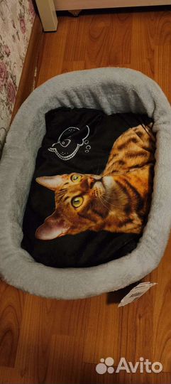 Лежанка для кошек