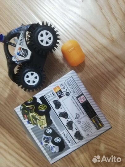 Игрушки (машинки, инструменты и тд. )