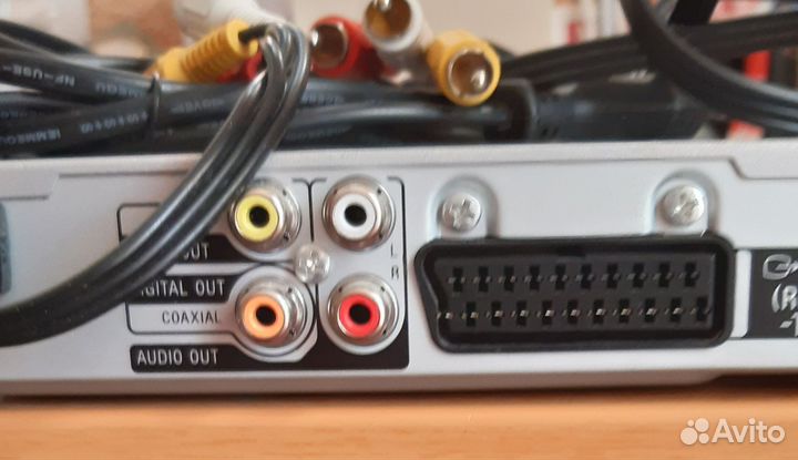 Dvd плеер sony DVP-SR100