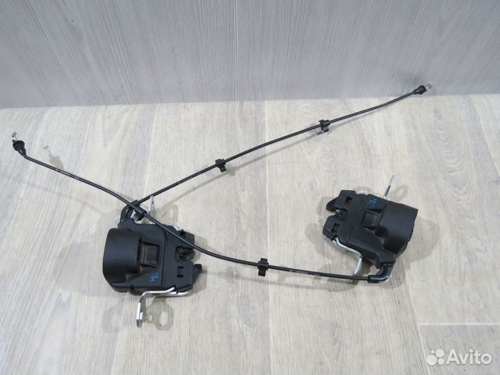 Фиксатор заднего сидения Mercedes Benz W205