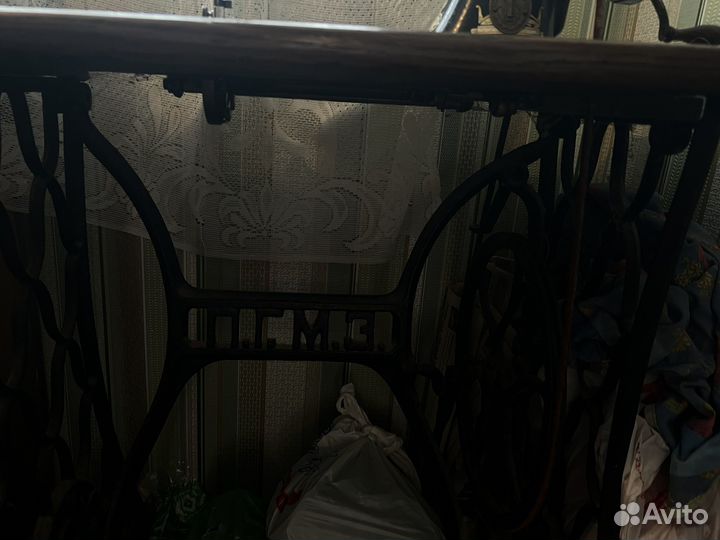Швейная машинка ручная СССР