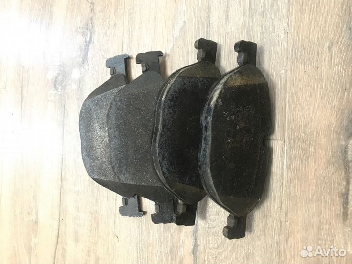 Колодки тормозные передние Bmw 6-Серия F12/F13