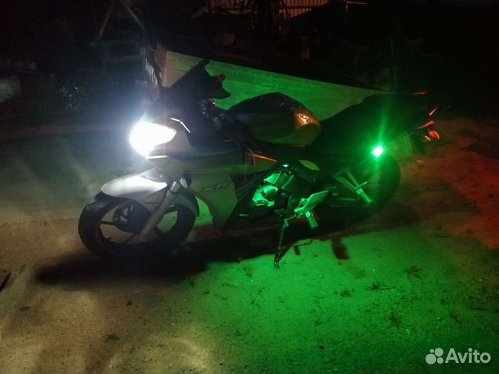 RC250CS Skyway